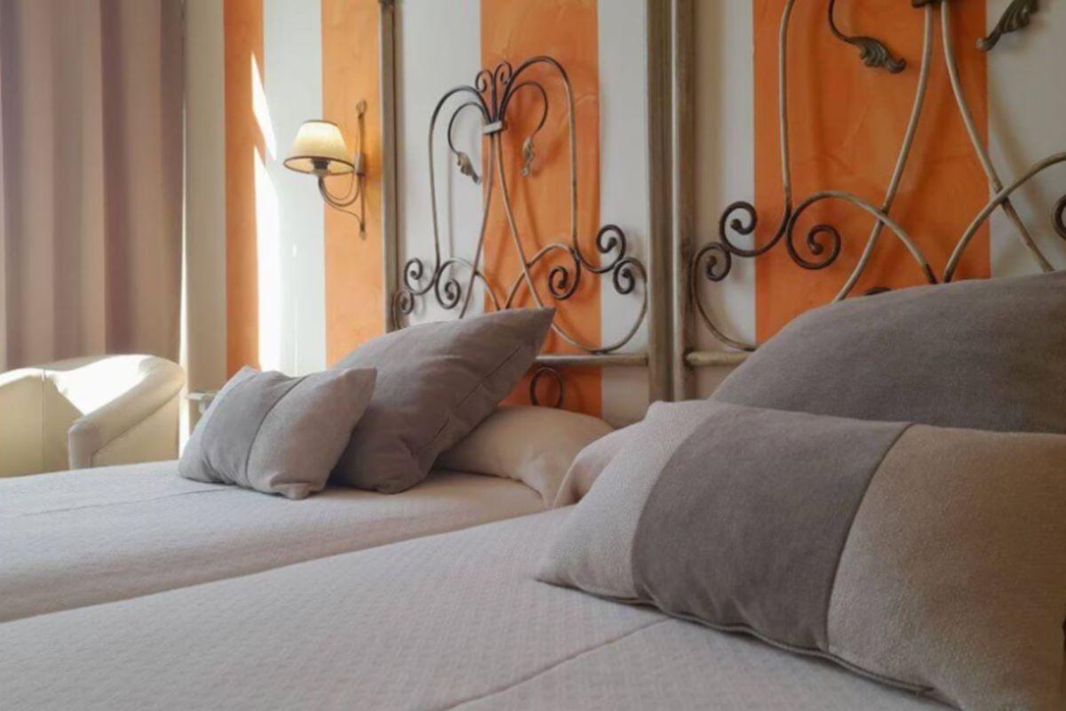 Crisol Chiclana Hotell Chiclana de la Frontera Exteriör bild