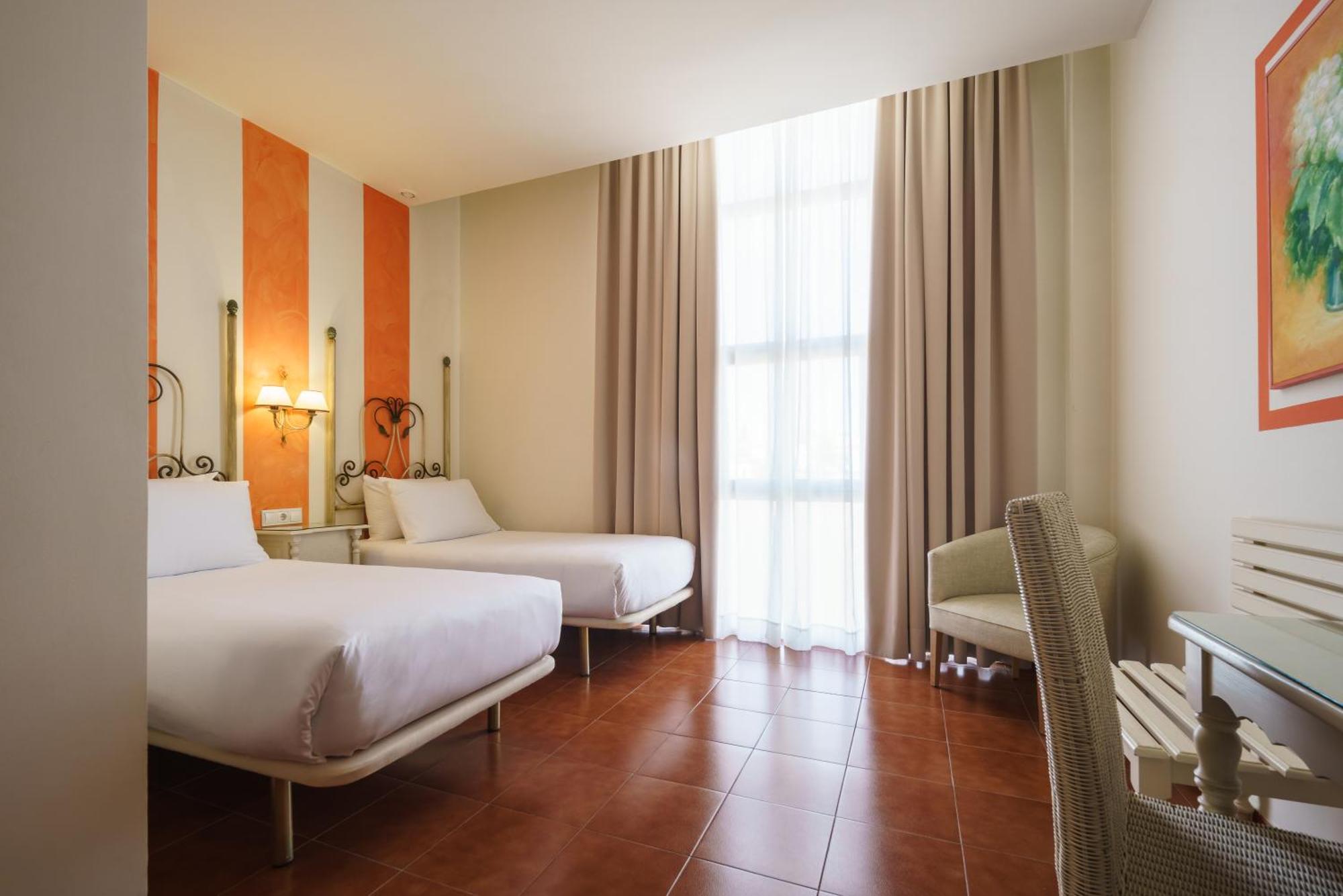 Crisol Chiclana Hotell Chiclana de la Frontera Exteriör bild